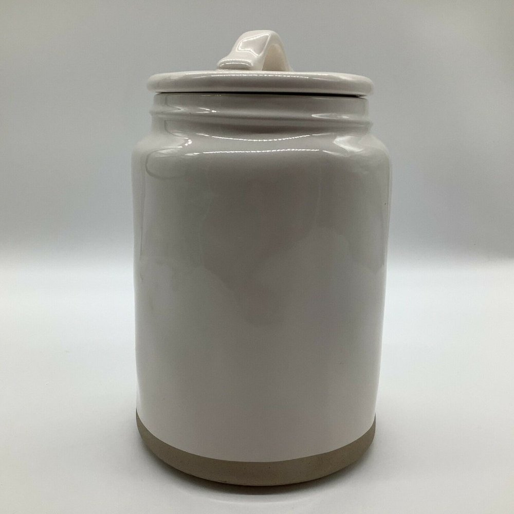 Rae Dunn PASTA Round Container - Picture 5 of 12